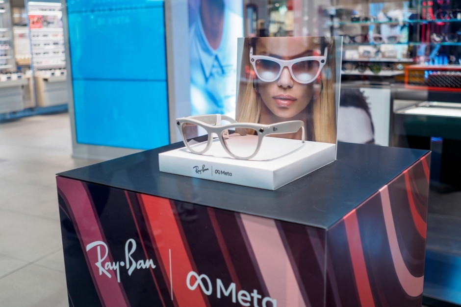 A Smartphone-Like Revolution? Meta and Ray-Ban Brand Owner Develop a Joint Project