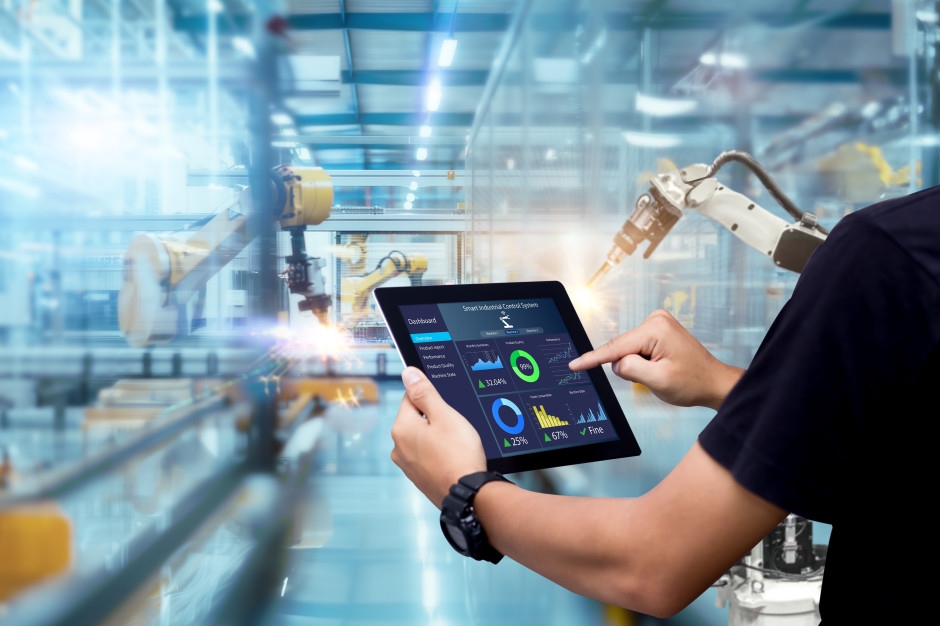 Le aziende trattano l'intelligenza artificiale come "Einstein nella stanza sul retro", e il potenziale maggiore risiede altrove