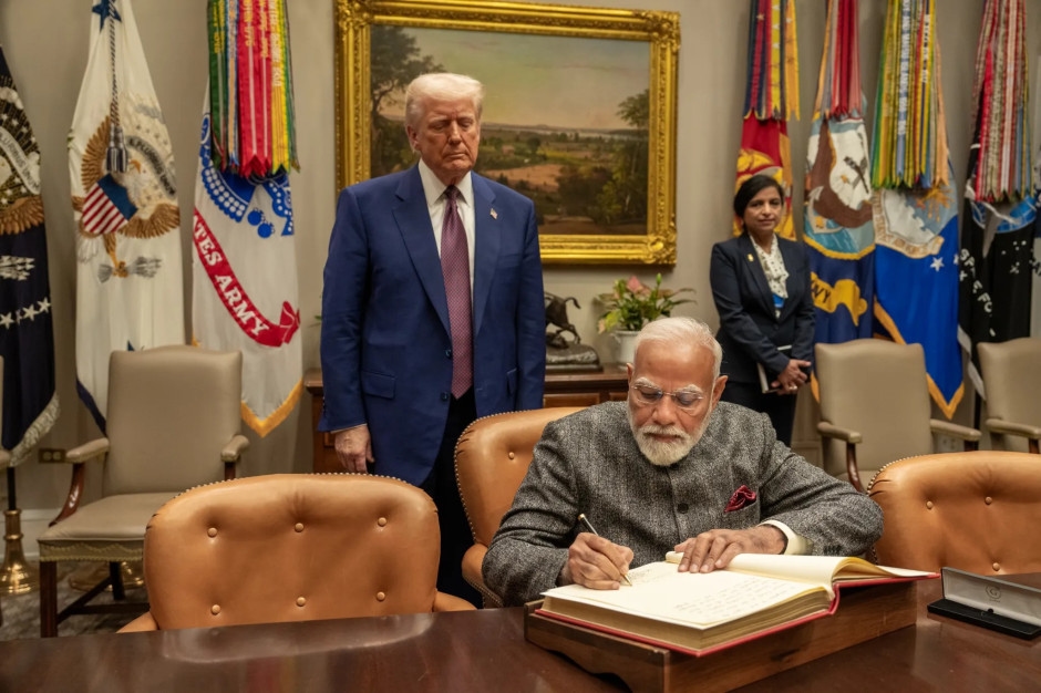 Indie już nie chcą broni „made in USA”? Cła Donalda Trumpa zdenerwowały Delhi
