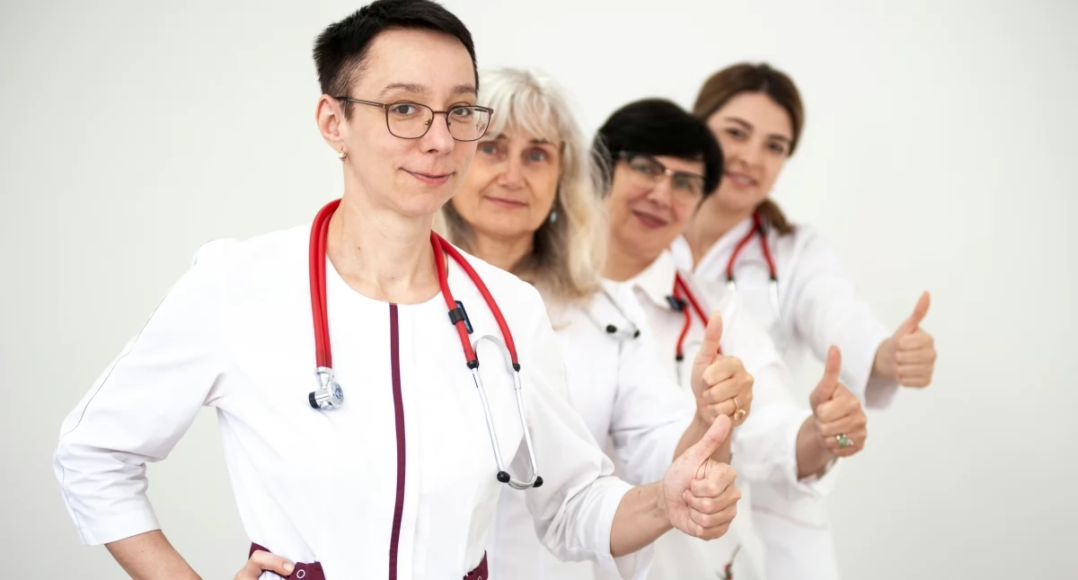 Irreplaceable. Nurses and midwives celebrate – NIL wishes