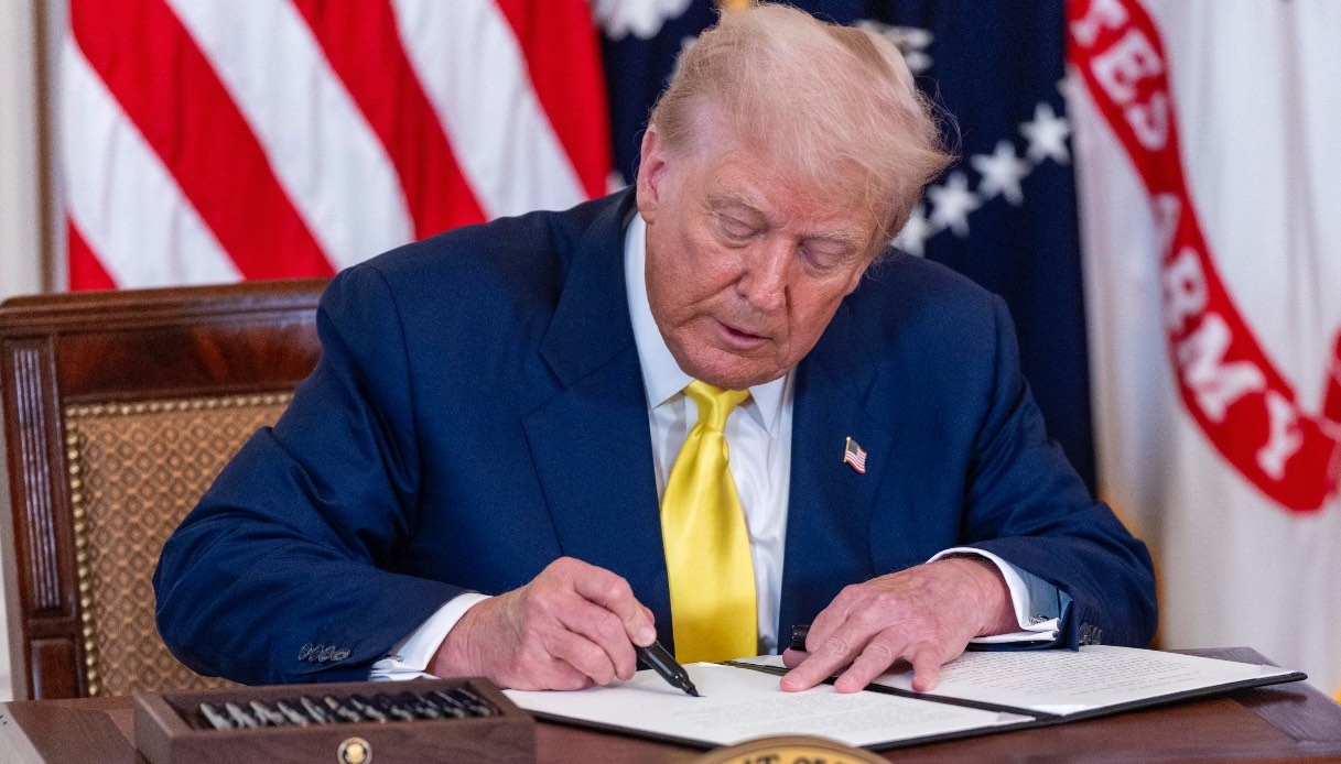 L'UE refuse d'accepter le chantage de Trump sur les droits de douane de 15 %.