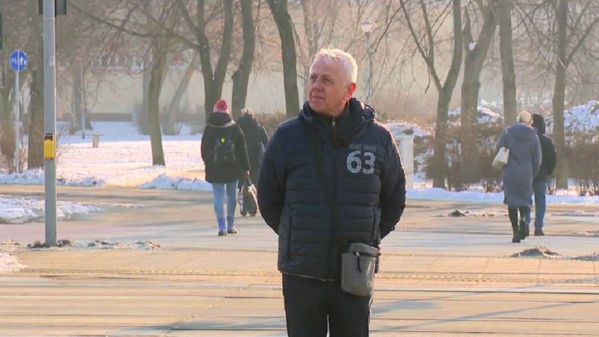 Senior citizen ran red light. He ended up in handcuffs at police station