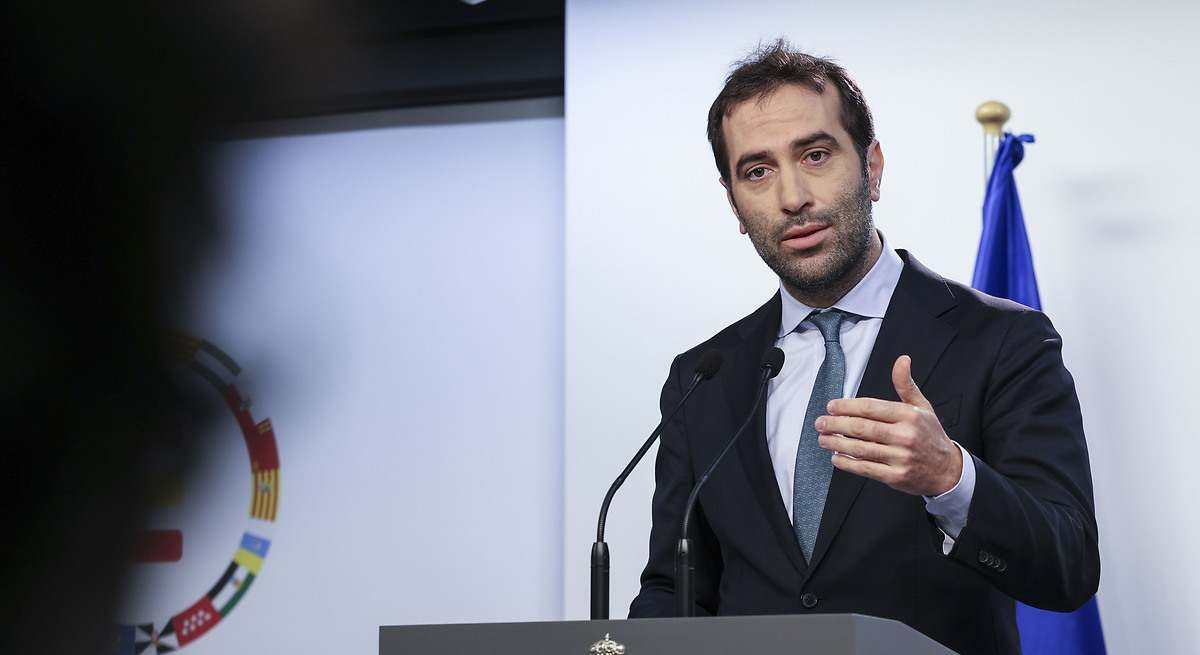 Carlos Cuerpo, önümüzdeki hafta AB-ABD gümrük anlaşmasından etkilenen çalışma gruplarıyla bir araya gelecek.