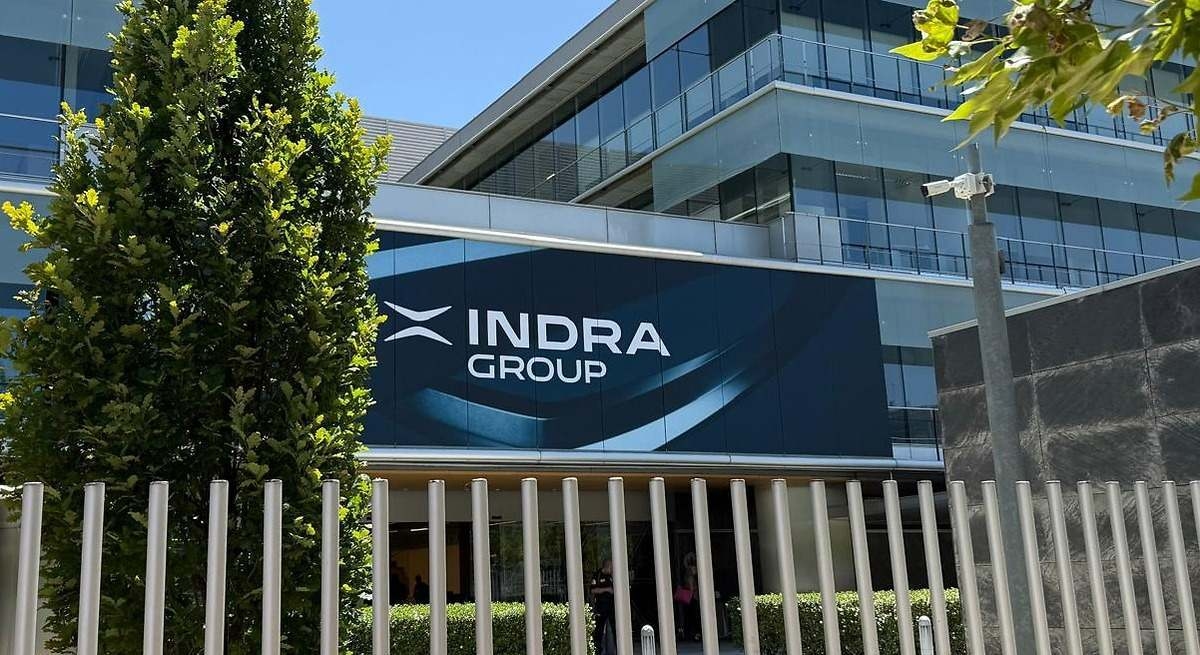 Indra launches a bid for 768 million euros for tactical radios with an alternative to Israeli technology.