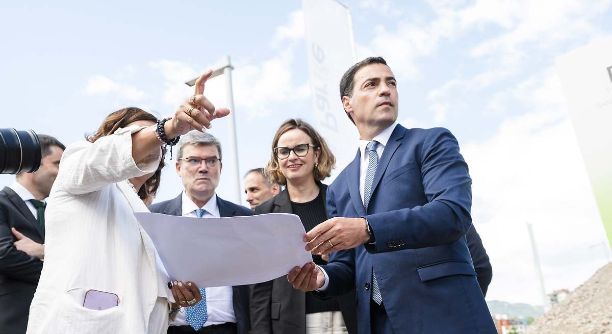 Idom e Mondragon investiranno rispettivamente 50 e 20 milioni di euro per insediarsi sull'isola di Zorrotzaurre a Bilbao.