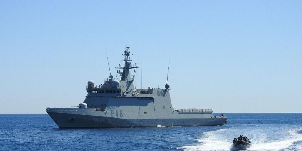 Een patrouilleboot versus een fregat: de verschillende marinesteun die Sánchez en Meloni naar de vloot sturen