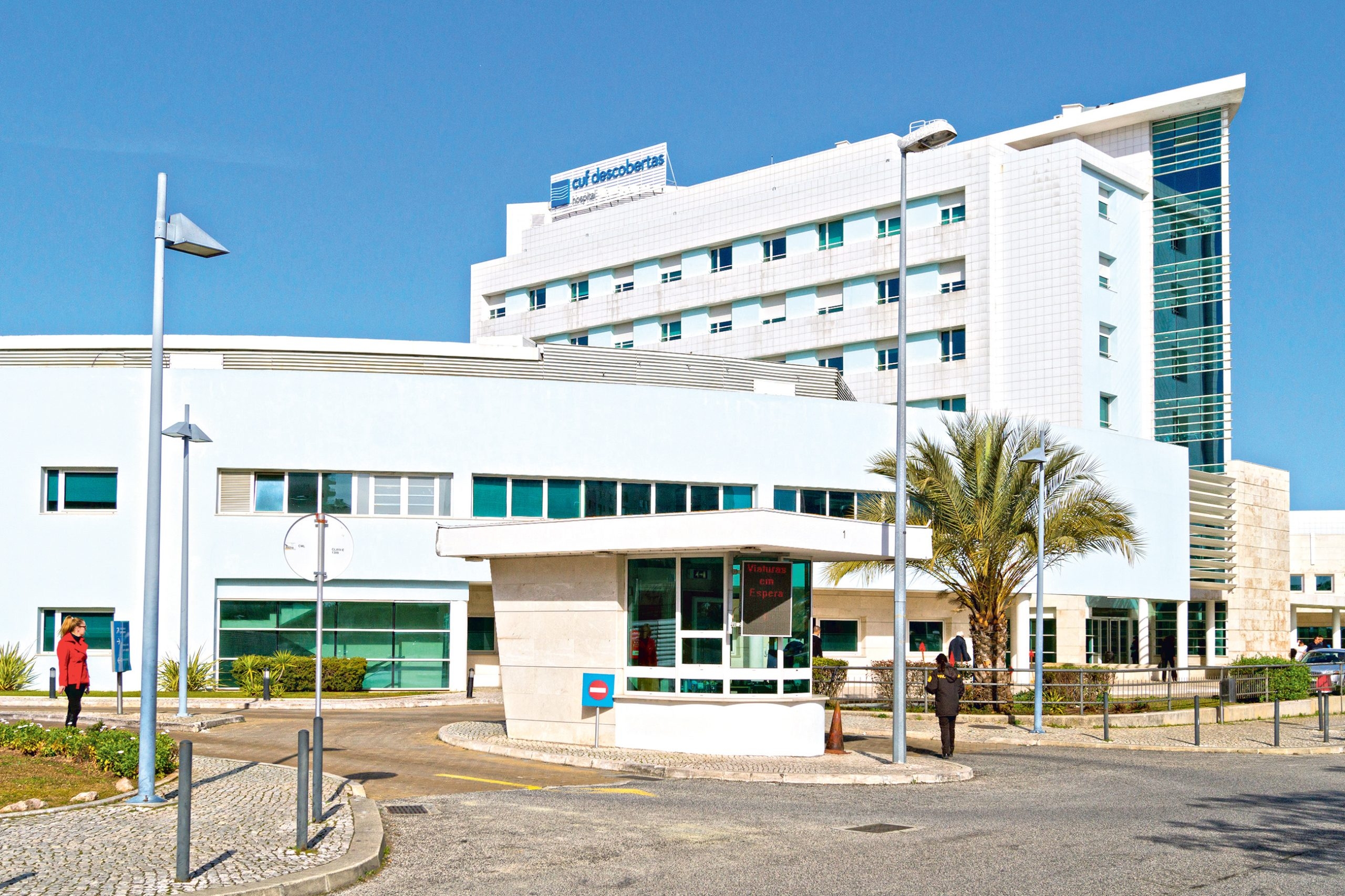 Competition accuses 5 hospitals of collusion