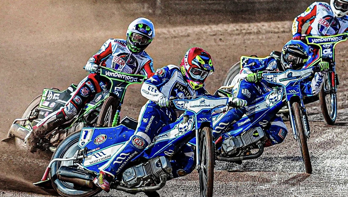 Poole Pirates vs Redcar Bears – Voorbeschouwing op de MAXiCab KO Cup-finale