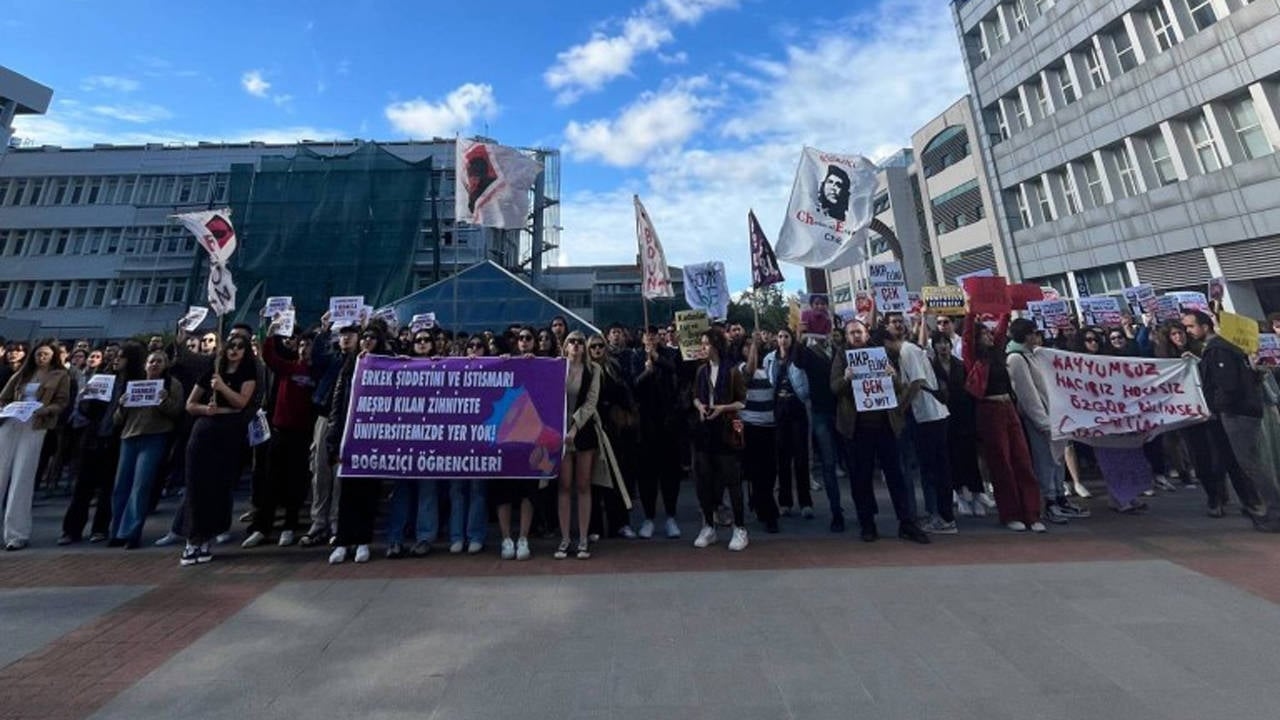 Studenten sind der Albtraum des Palastes