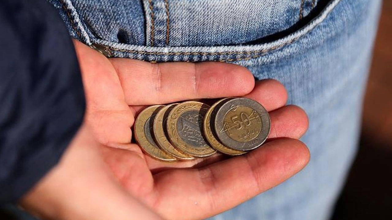 Même si tout le monde travaille à la maison, la pauvreté persiste