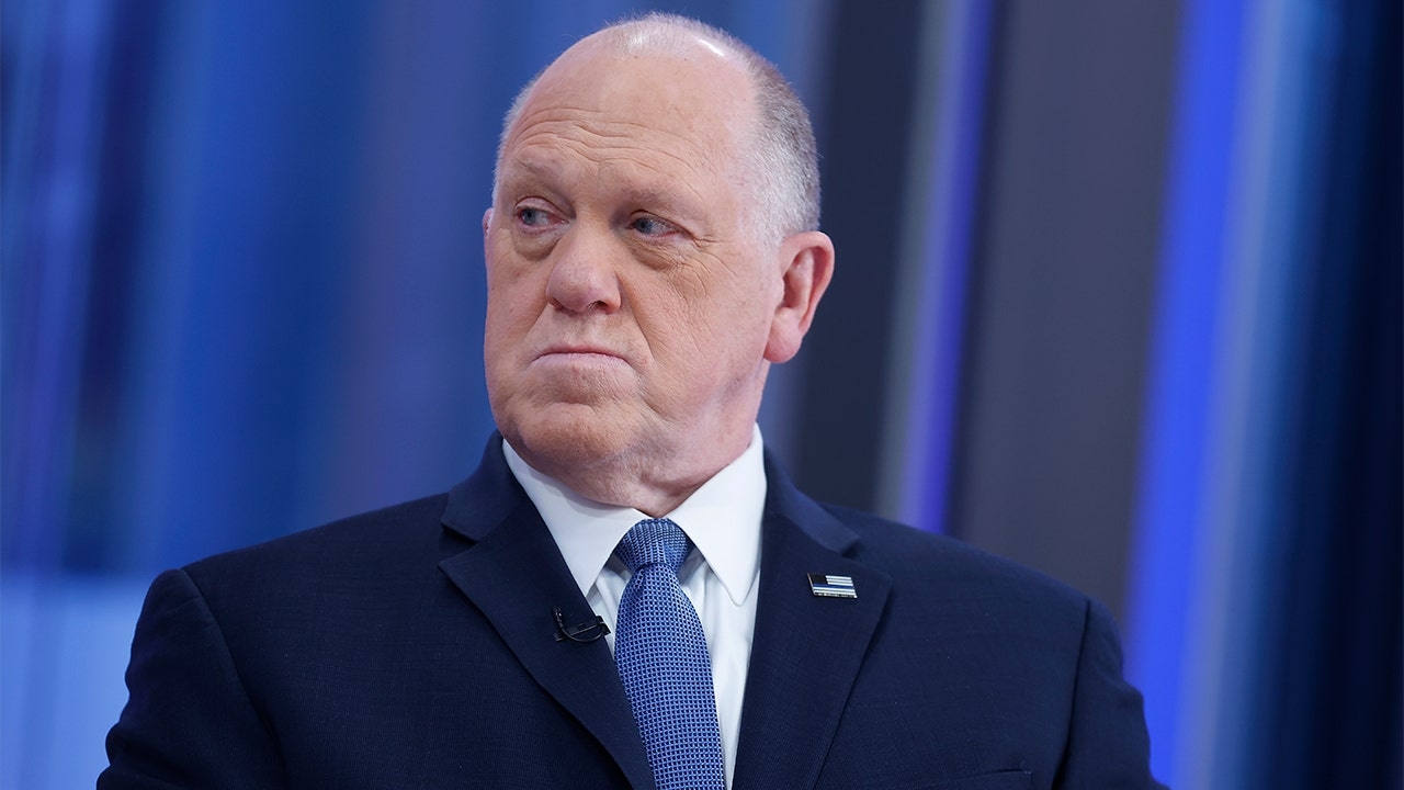 Sınır muhafızı Tom Homan'ın ICE karşıtı protestoculara mesajı: 'İster misiniz? Gelin alın'