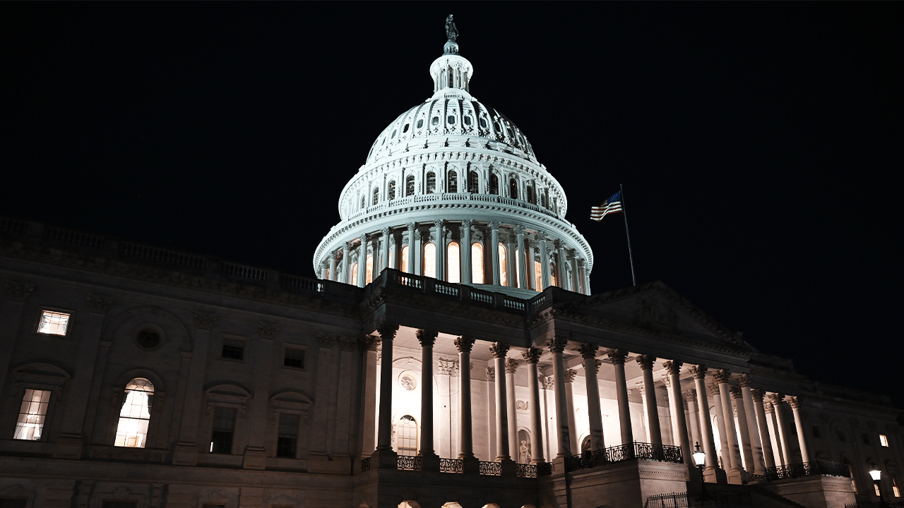 O Partido Republicano na Câmara canaliza os "falcões da noite" enquanto tenta aprovar o "grande e belo projeto de lei" de Trump