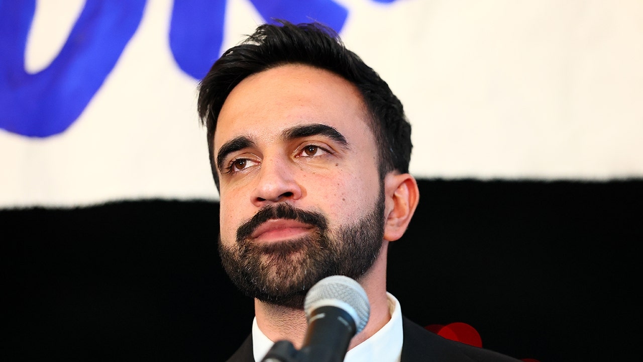 Un démocrate de New York déclare être « en désaccord » avec Mamdani et le compare à Trump