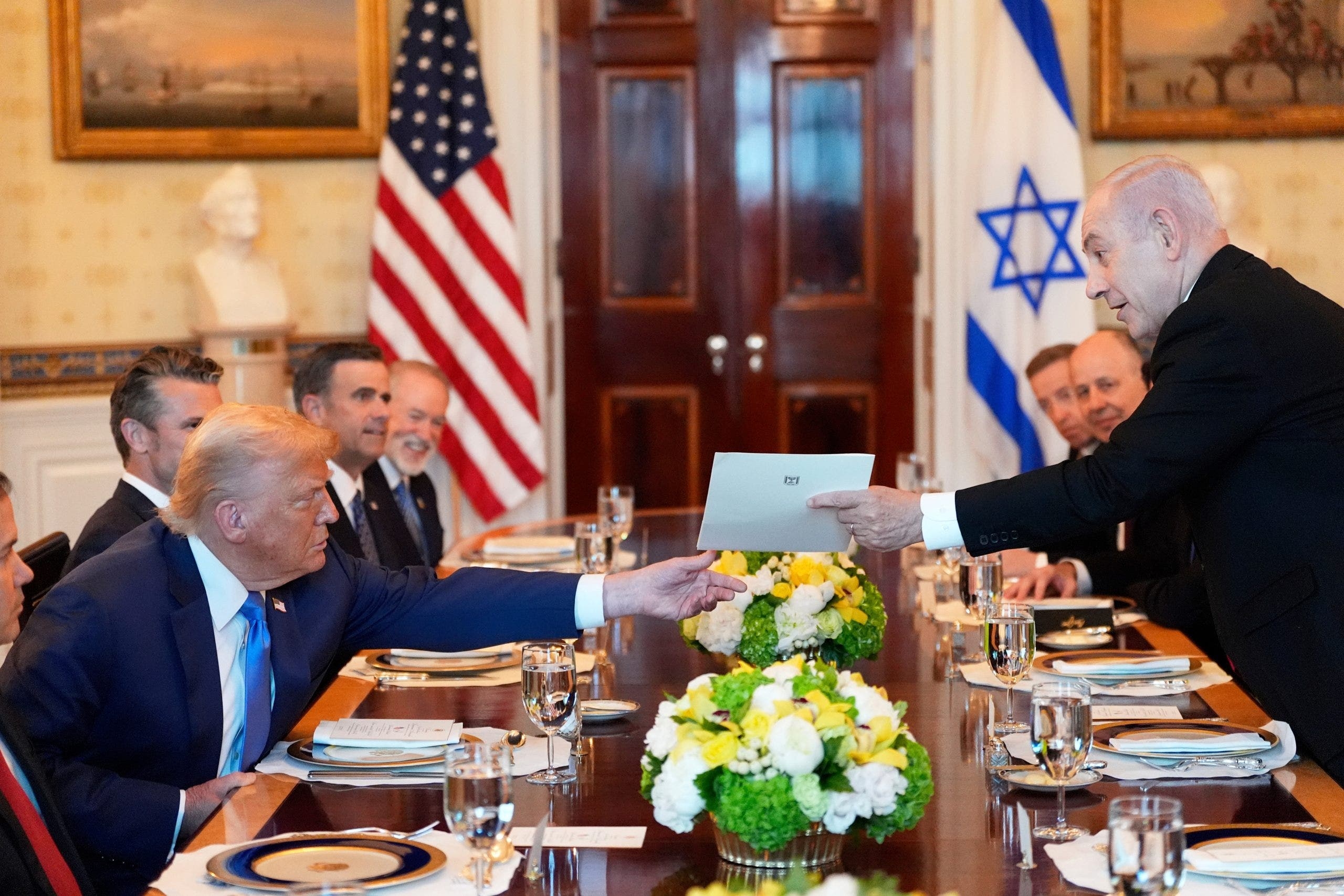 Netanyahu sorprende Trump con la nomina formale al Premio Nobel per la Pace durante uno storico incontro alla Casa Bianca