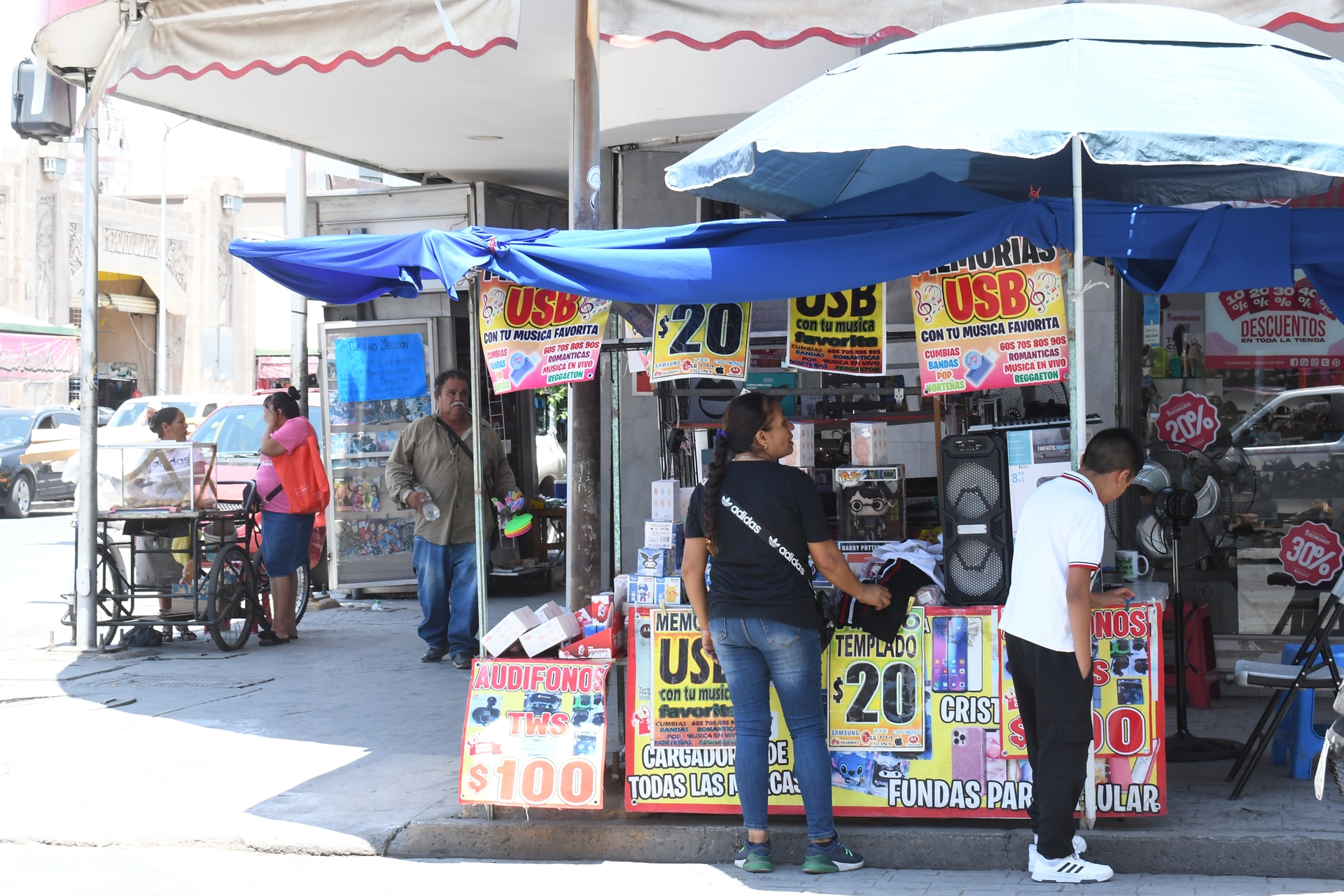 Torreón will stop renewing permits for street vendors in the Historic Center