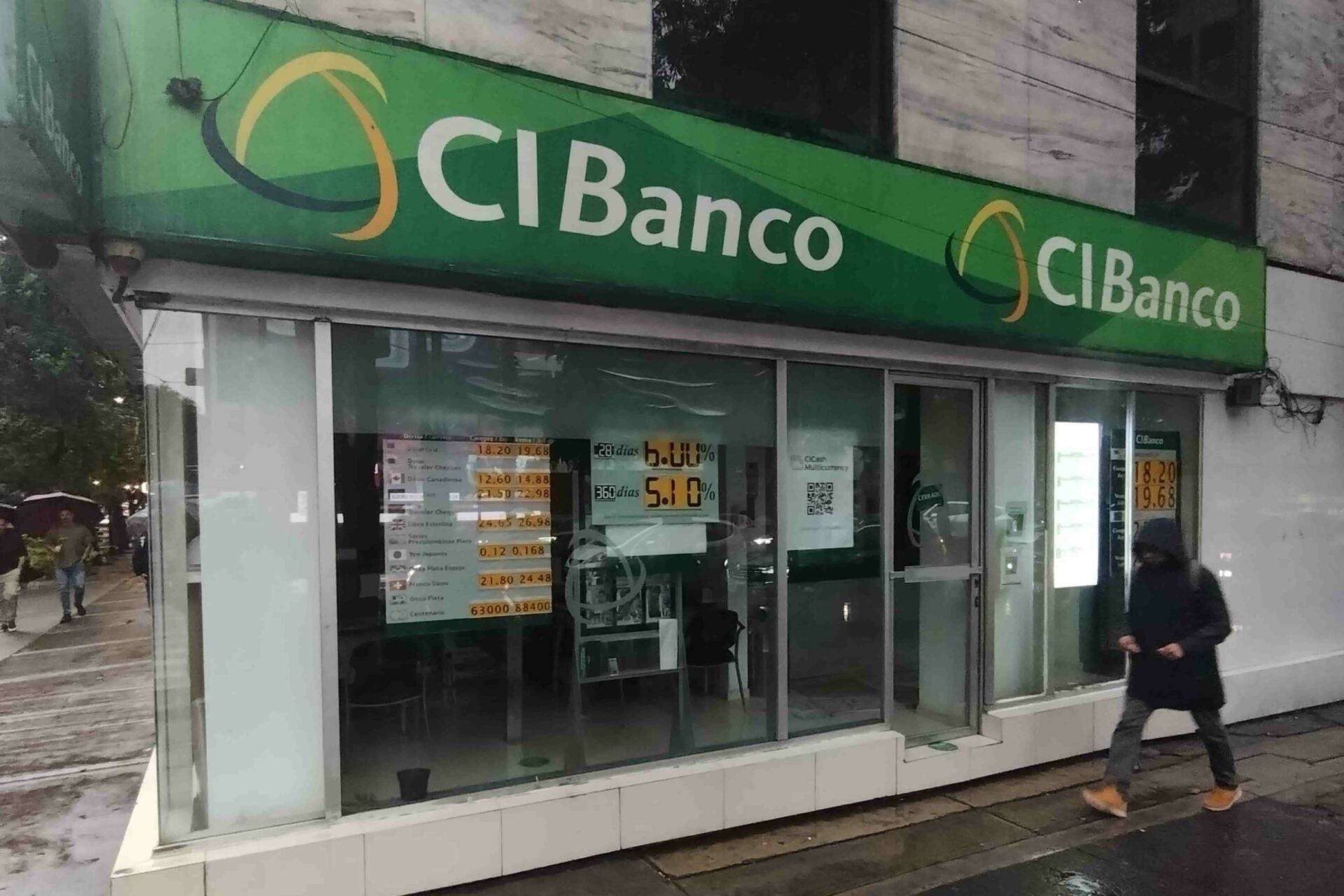What will happen to people's savings in banks sanctioned by the United States?