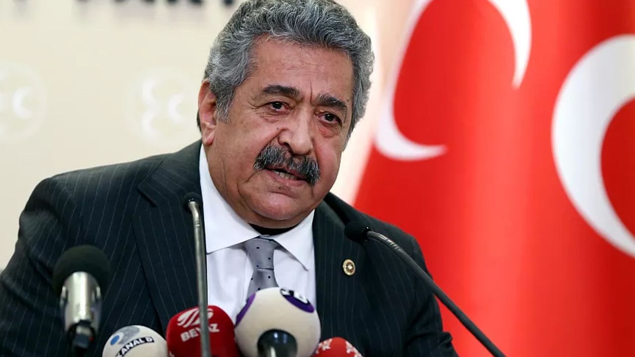 Feti Yıldız von MHP nennt sich selbst einen „Türken“