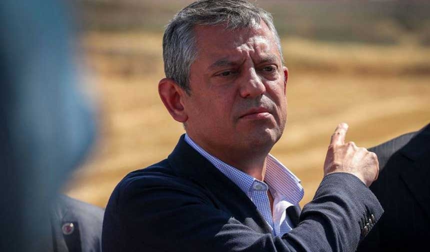 Özgür Özel's reactie op Erdoğans "Eurofighter": hij zou ons moeten bedanken