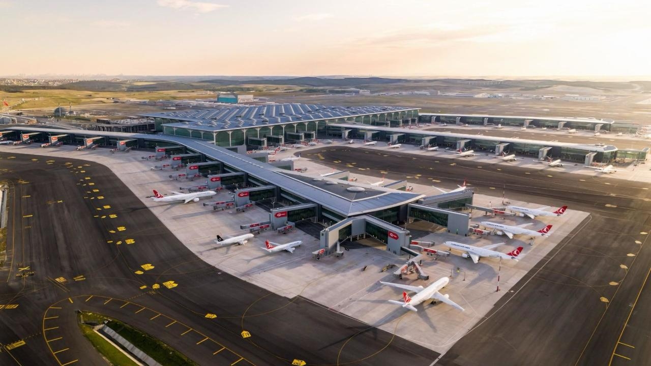 Port lotniczy w Stambule stał się najbardziej ruchliwym lotniskiem w Europie pod względem liczby lotów.
