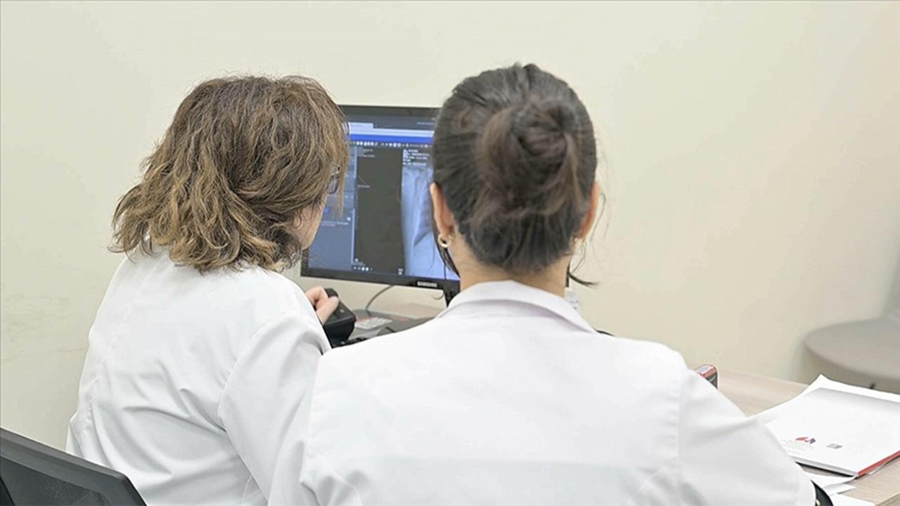 Service de téléconsultation pour 44 000 patients ne pouvant pas quitter leur domicile.