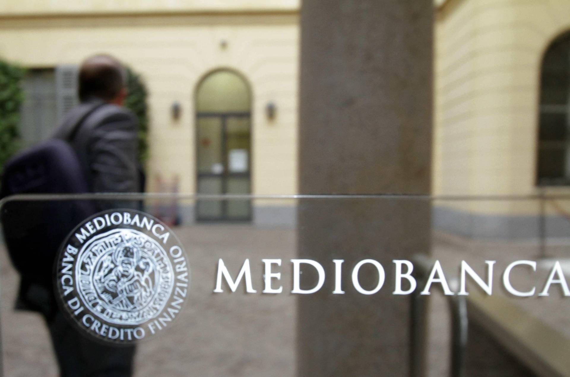 Mediobanca, Caltagirone over de bijeenkomst van 21 augustus: "Nog steeds ernstige informatielacunes."