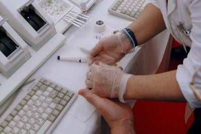 Здоровье: 1 из 3 пациентов с высоким уровнем холестерина выбывает из программы лечения после сердечного приступа