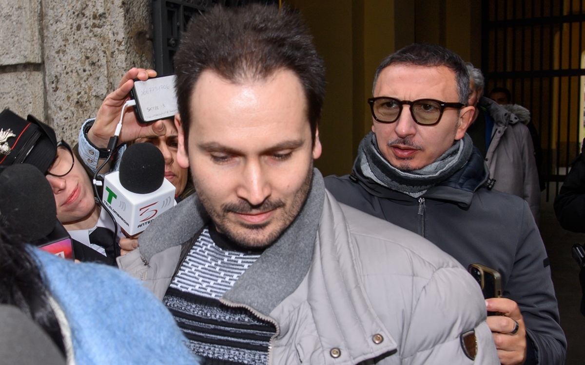 Garlasco, perquisizione dei carabinieri nella casa di Andrea Sempio
