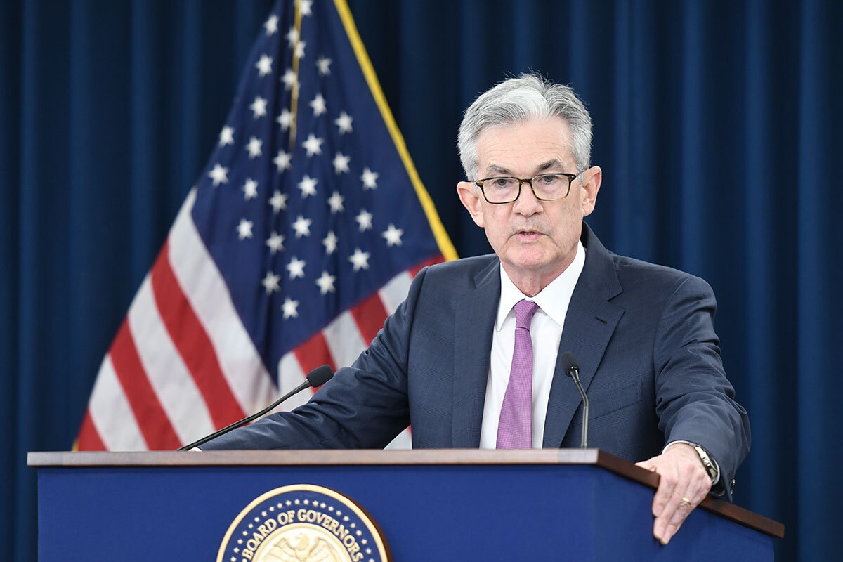 VS: Bessent: "Uitstekende kans op renteverlaging van 50 basispunten door de Fed in september." Hij haalt ook uit naar Jerome Powell.