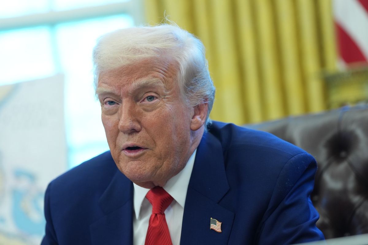 Trump, Ulusal Güvenlik Konseyi'nin Yüz Üyesini Temizledi, Kovdu: "Masanızı Temizlemek İçin Otuz Dakikanız Var"