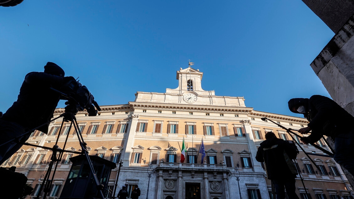 Smart Montecitorio, a glass house for citizens. Social media numbers are growing.