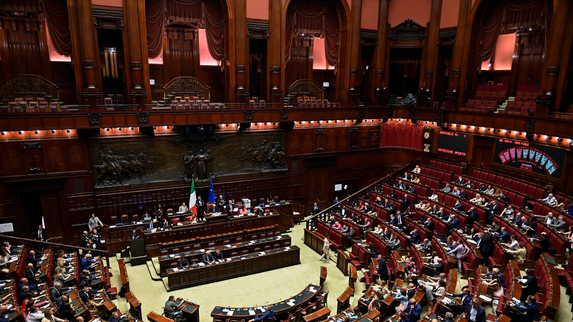 Tension on justice, motions on Nordio and Santanchè in the Chamber