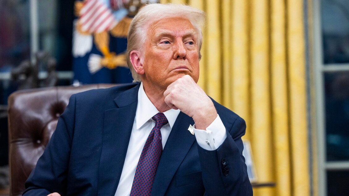 Trump, TikTok'u övdü ve satış tarihinin bir kez daha uzatılmasına sıcak baktı.