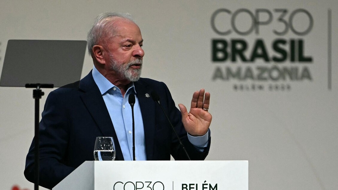 Lula op COP30: "Herbewapening brengt klimaatapocalyps met zich mee."