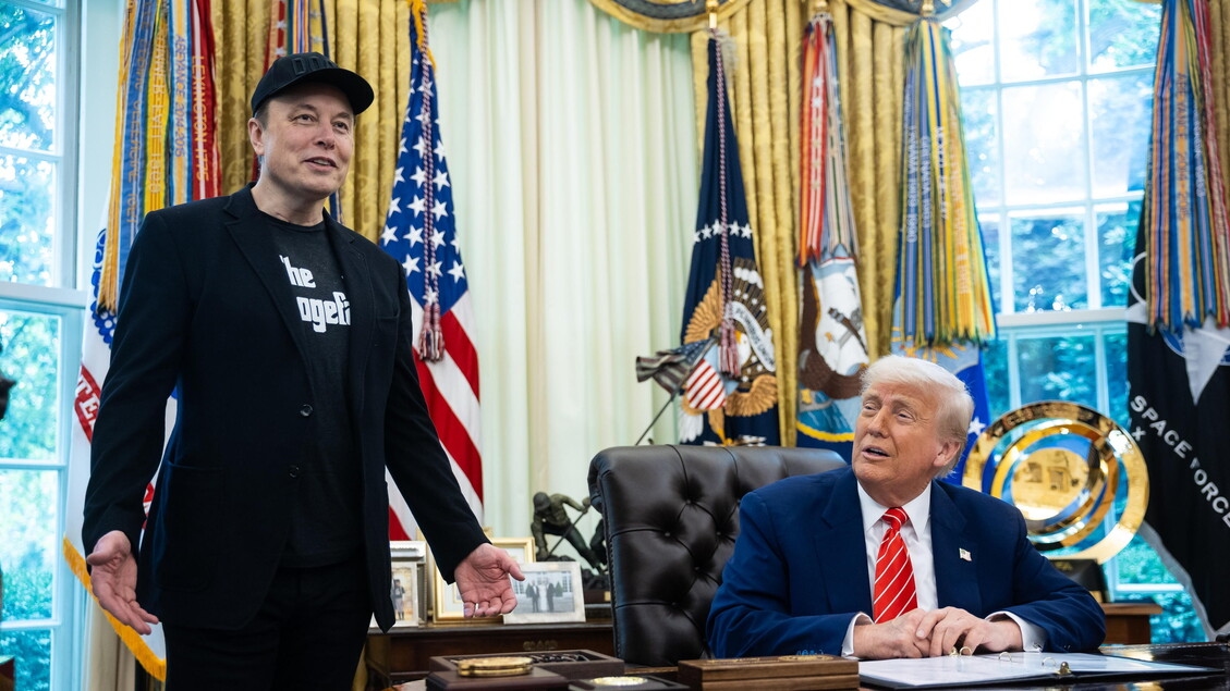 Trump daagt Musk uit en lanceert AI-onderzoek op zijn socialemediaplatform