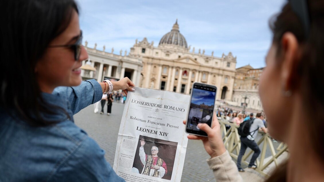 From Cryptocurrencies to Memes, Social Curiosities About the New Pope