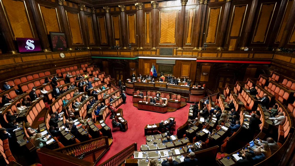 Texte fondamental sur la fin de vie adopté, le processus commence en commission