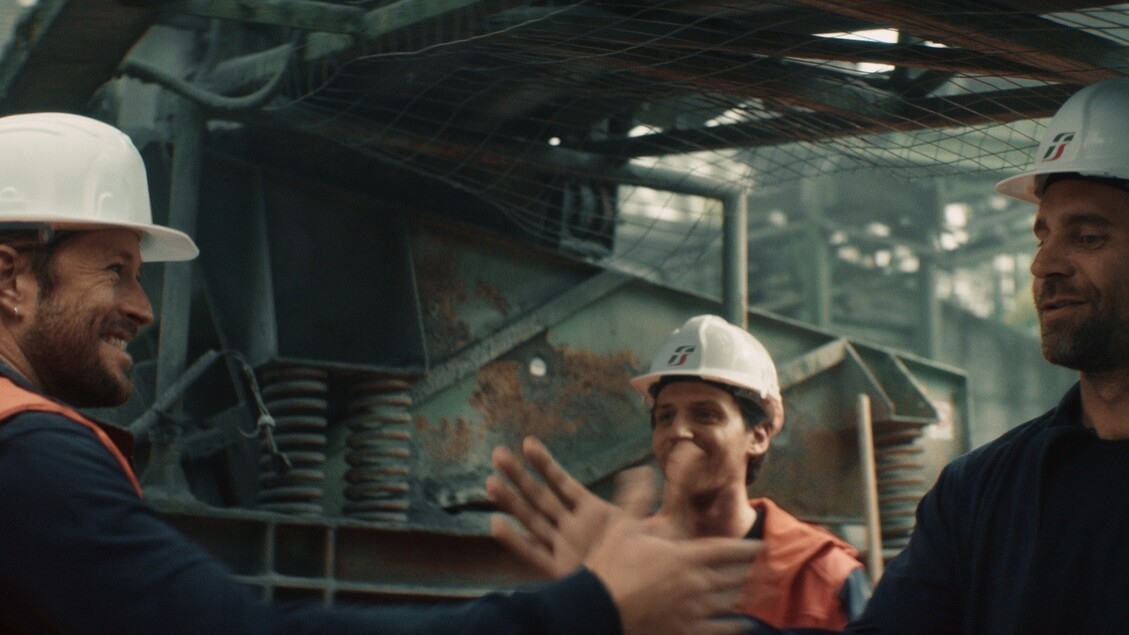 Fs, 1.200 canteiros de obras ativos, um comercial conta nosso trabalho