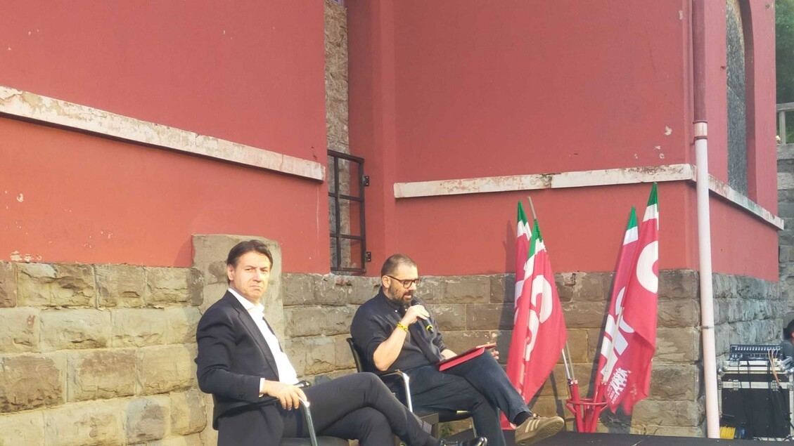 Conte, l'Amérique Party est en Italie, Musk deuxième