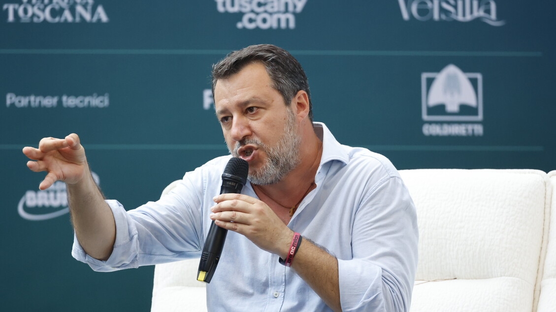 Salvini: Mensenhandelaren zijn de schuldigen van migrantendoden - ultra-gastvrij