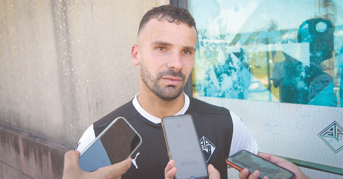 Football: Leandro wants a group to “make Coimbra proud”