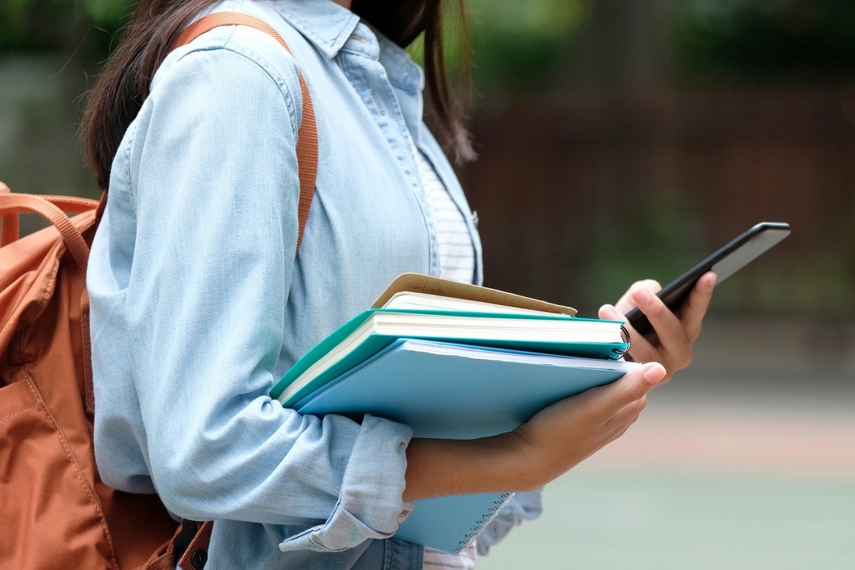 Les candidats à l'enseignement supérieur ont moins de 50 000 ans