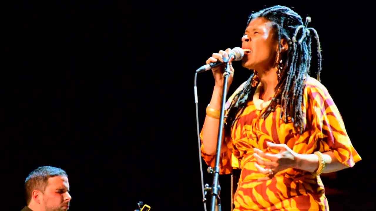 Carmen Souza is de eerste bevestiging voor het MED Festival 2026