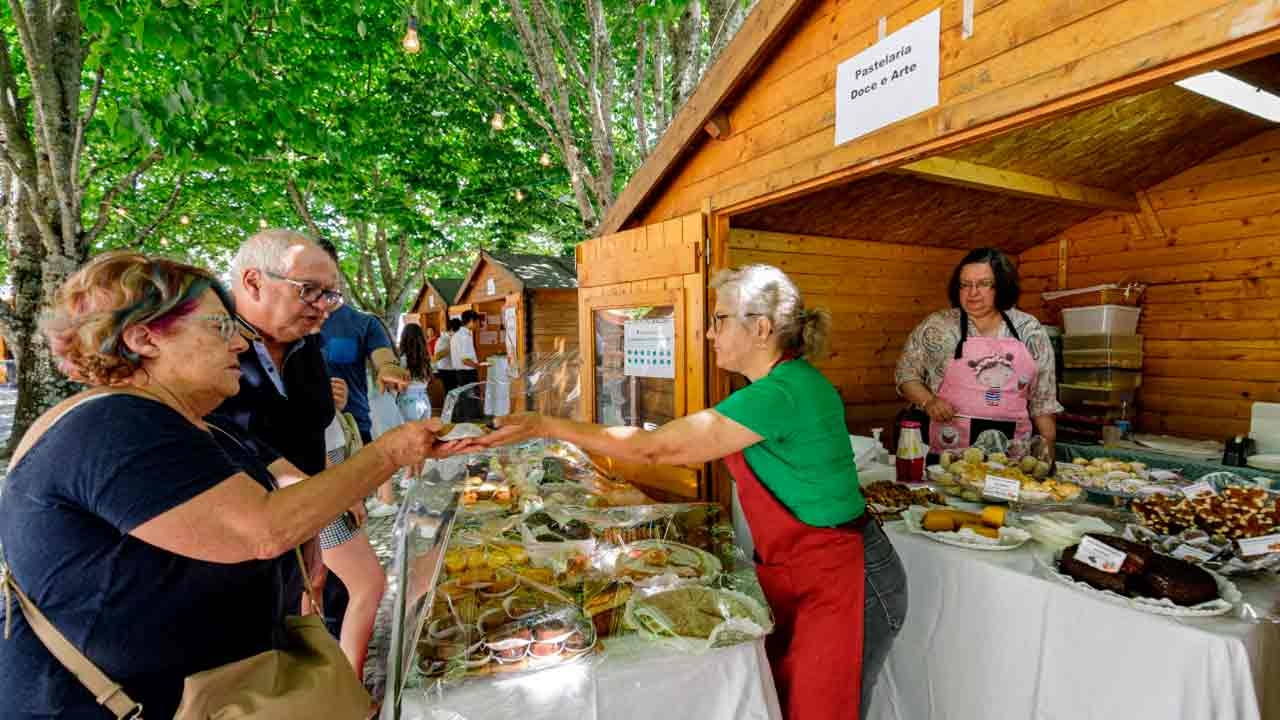 Andiamo nella città di Monchique con Ana Bacalhau, 7a Legione e Marta Pereira da Costa