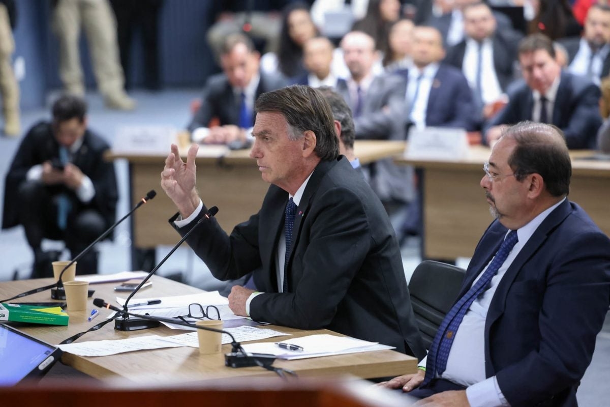 Die Verteidigung von Bolsonaro und anderen Angeklagten kann an Konfrontationen teilnehmen, entscheidet Moraes