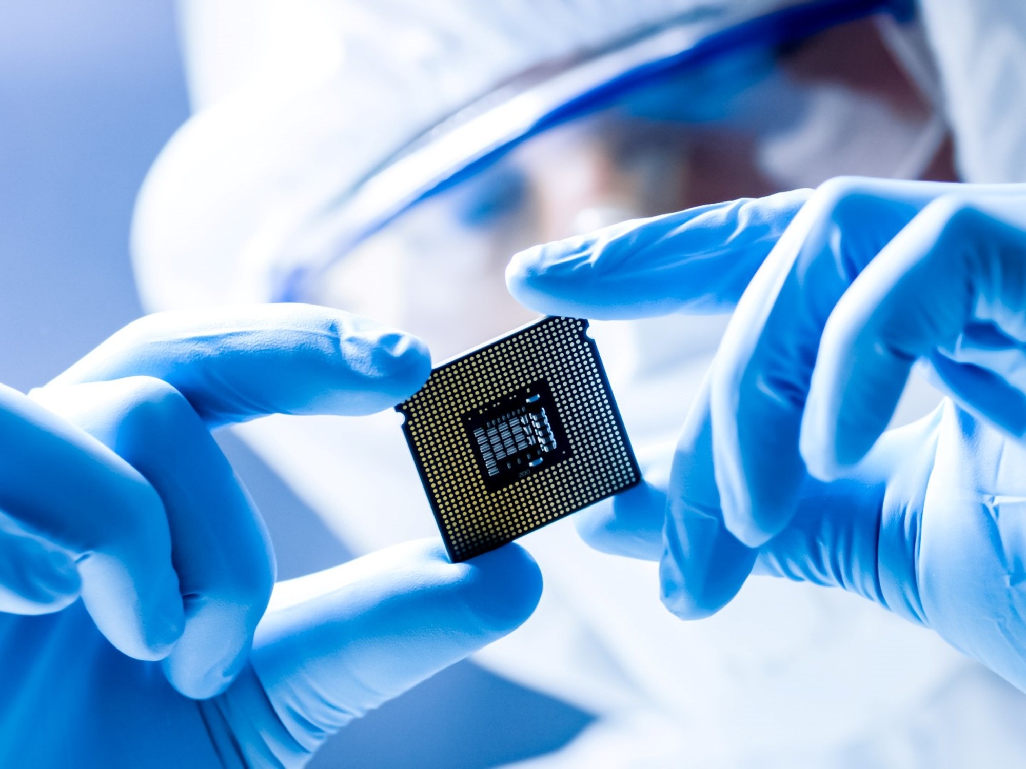 Stati Uniti contro Cina: i microchip, arma segreta di una nuova guerra fredda tecnologica