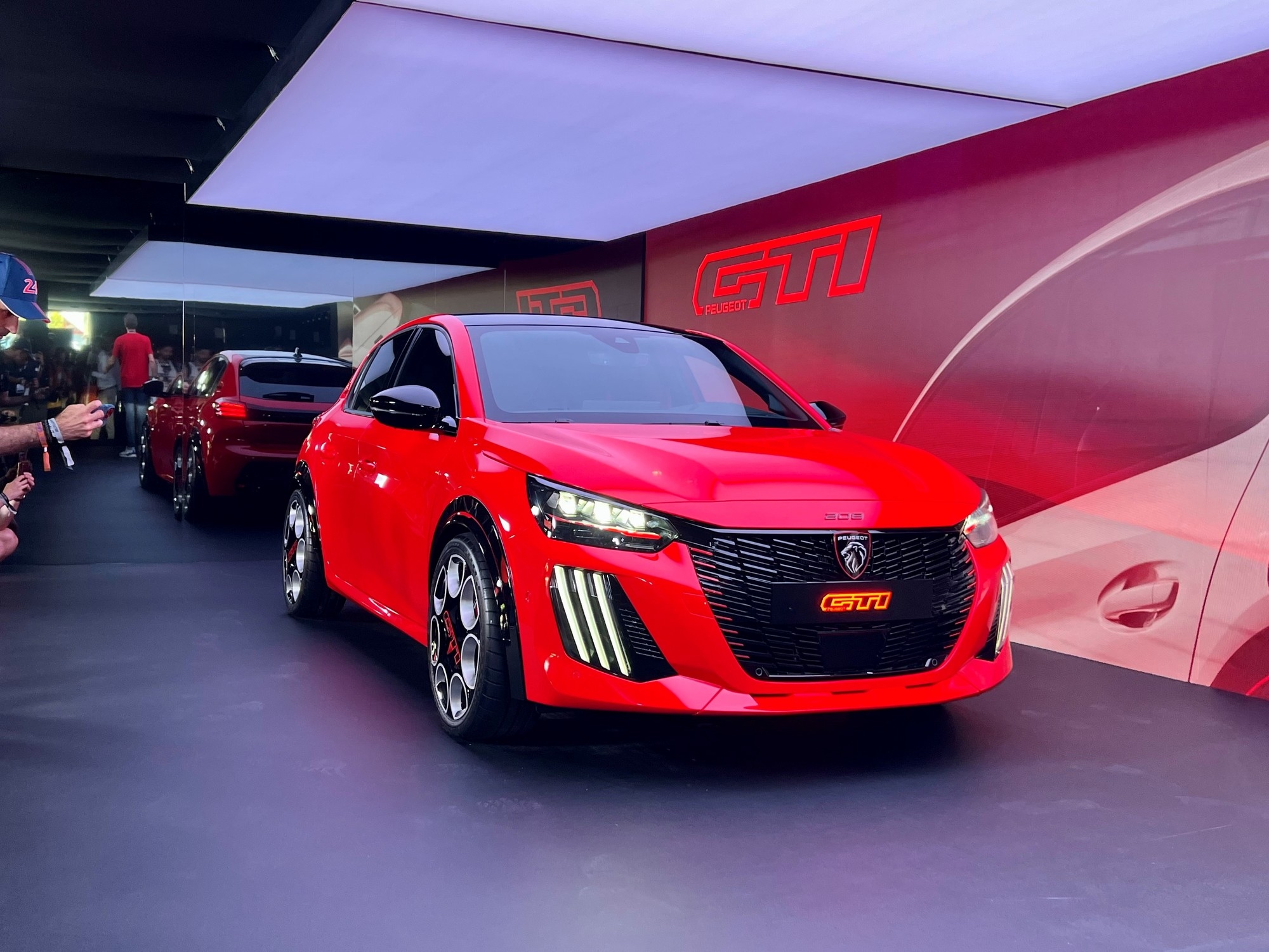 Peugeot recupera el GTI y presenta una versión rabiosa del 208