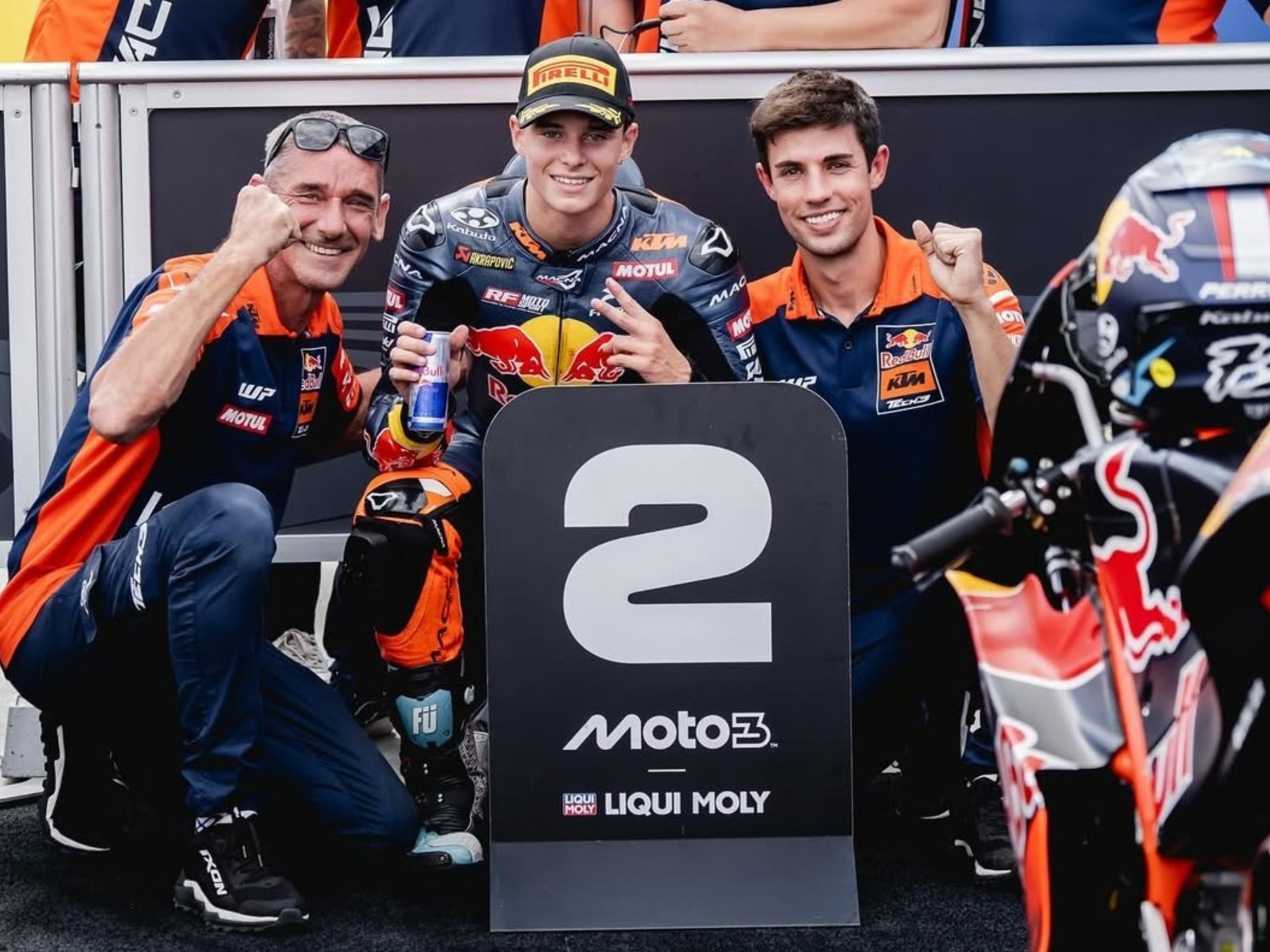 Valentín Perrone fehlten in der Moto3 18 Tausendstelsekunden zum Sieg, er erzielte aber das beste Ergebnis seiner Karriere: „Ich weiß nicht, wie ich nicht gestürzt bin.“