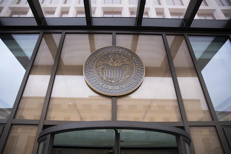La Fed mantiene las tasas de interés nuevamente tras los insultos de Trump