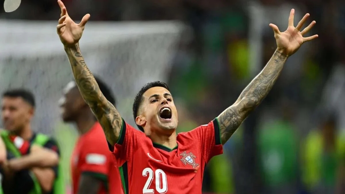 João Cancelo Portekiz milli takım maçlarını kaçıracak