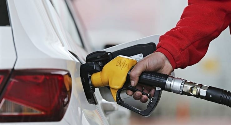 Hausse prévue des prix de l'essence : prix actuels des carburants